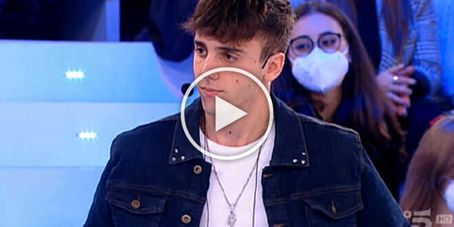 Amici 21, LDA esce allo scoperto con la fidanzata: ecco di chi si tratta