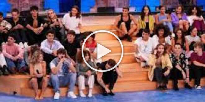 Amici 22, un allievo vuole tornare a casa? “Non mi sento all’altezza degli altri”