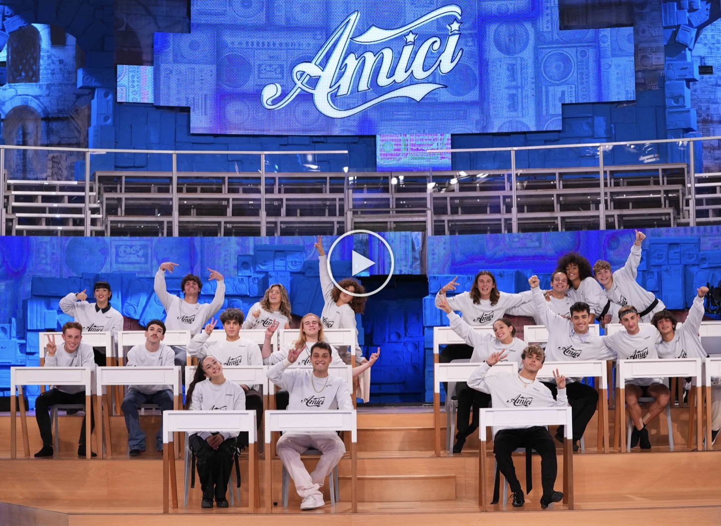 Amici 22, anticipazioni registrazione 17 novembre 2022: eliminati due allievi