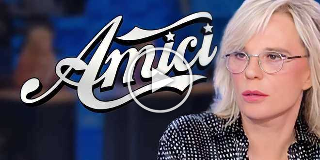 Amici 22, cast stravolto: Maria De Filippi richiama una sua pupilla?