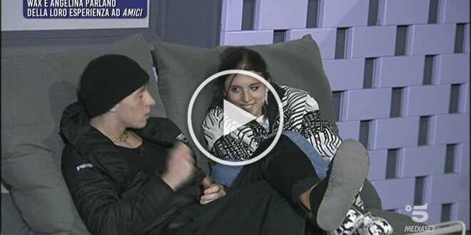 Amici 22, il fidanzato di Angelina Mango furioso con Wax? Il gesto che non sfugge