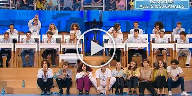 Amici 22, in arrivo un nuovo provvedimento disciplinare per i ragazzi?