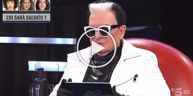 Amici 22, lite furiosa tra Malgioglio e un prof: svelato il nome (clamoroso) dell’eliminato