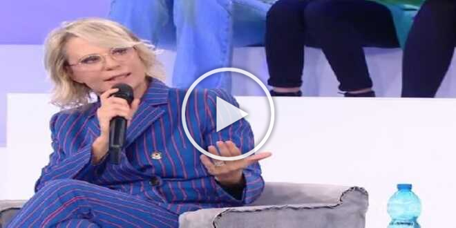 Amici 23, pronto un comunicato di Maria De Filippi per gli allievi? C’entrerebbe l’uscita di Mew e Matthew