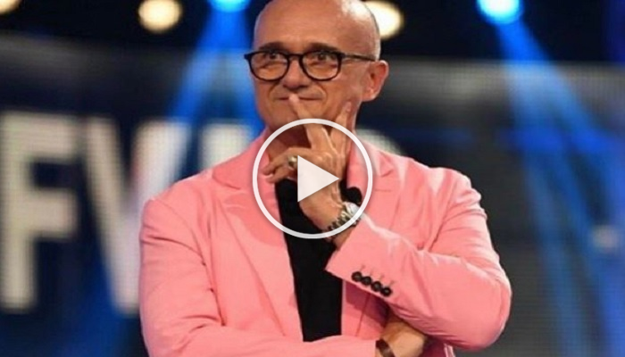 Grande Fratello Vip 4, la promessa di Alfonso Signorini