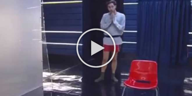 GF Vip 5, Tommaso Zorzì dà di matto: l’isolamento forzato e la lite con gli autori