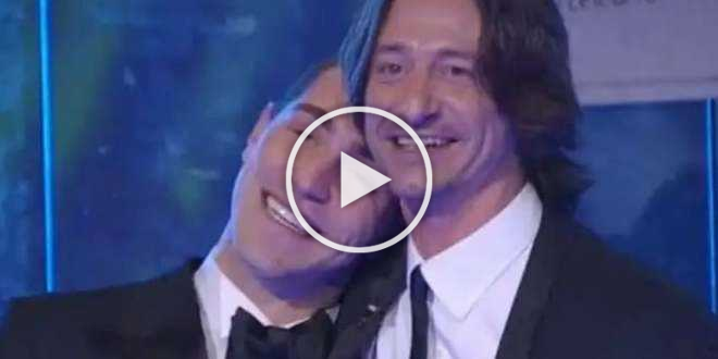 GF Vip 5, Tommaso Zorzi riceve uno splendido regalo da Francesco Oppini e ironizza