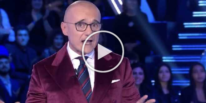 GF Vip 7, Signorini in un mare di critiche: regolamento applicato solo per alcuni?