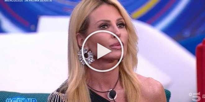 GF Vip, accusa shock per Nathaly Caldonazzo: “Sei una ruba mariti”
