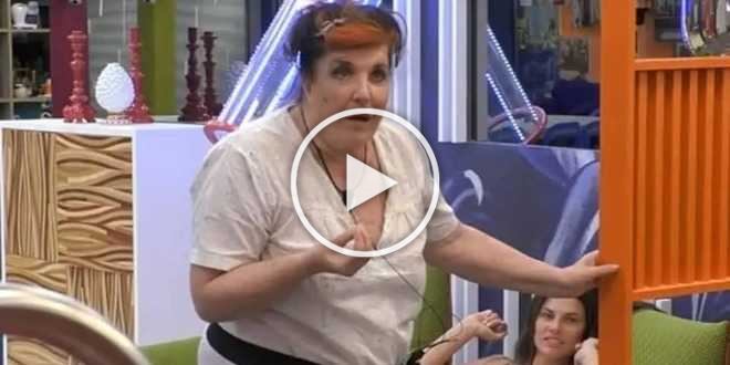 GF Vip 5, l’accusa shock a Patrizia De Blanck: “Non si lava”