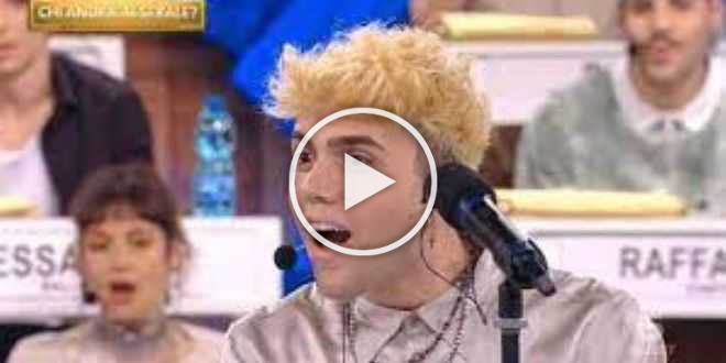 Amici, Aka7even svuota il suo profilo Instagram e spuntano i primi sospetti