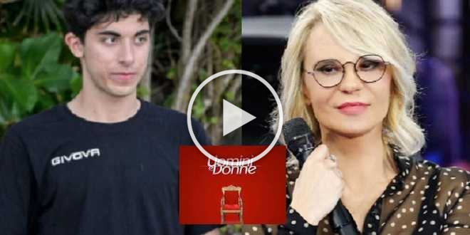 Maria De Filippi pazza di Alessandro Iannoni: presto sul trono di Uomini e Donne?