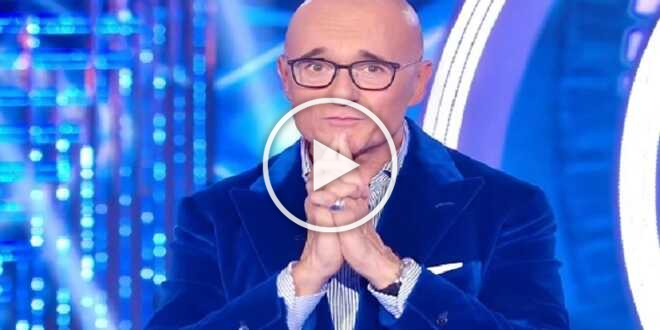 Grande Fratello 17, Alfonso Signorini cambia idea sui concorrenti: la rabbia dei telespettatori