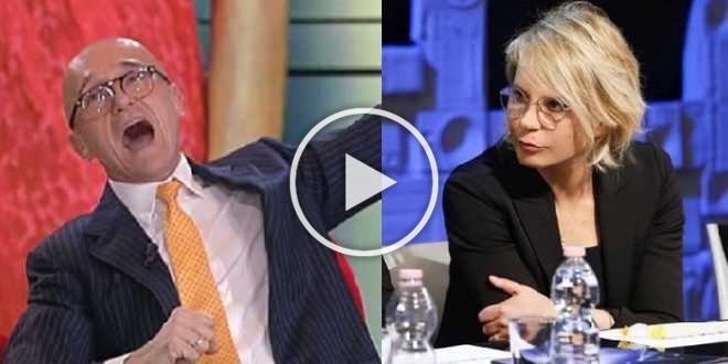 Grande Fratello Vip, Alfonso Signorini ci prova: Maria De Filippi super ospite