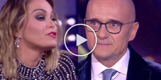 GF Vip, Alfonso Signorini sbugiarda Sonia Bruganelli