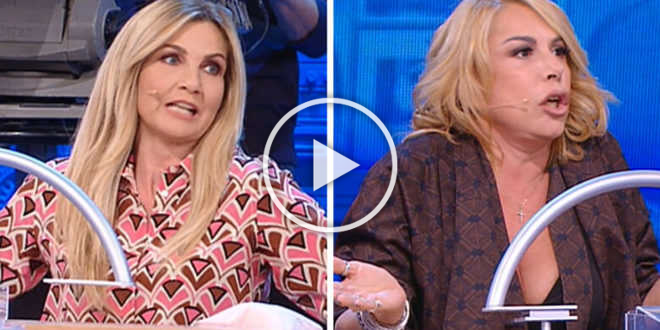 Amici 22, a rischio Anna Pettinelli e Lorella Cuccarini: perché potrebbero non esserci