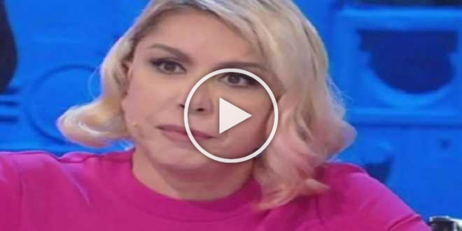 Amici 22, rivoluzione tra i professori: Anna Pettinelli sostituita da un ex allievo?