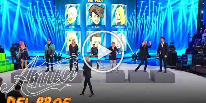Clamoroso ad Amici 22: sostituita anche una prof di ballo, chi arriverà