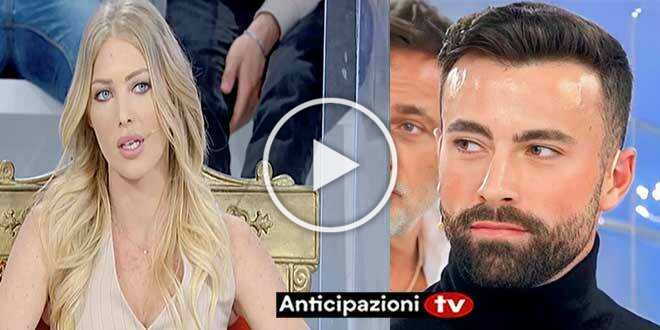 Uomini e Donne, Andrea Foriglio fa un gestaccio a Nicole Santinelli: Gianni e Tina insorgono