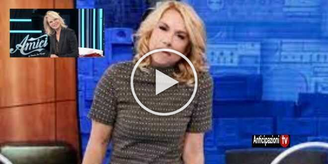 Amici 23, Anna Pettinelli:  un malinteso con Dua Lipa diventa virale