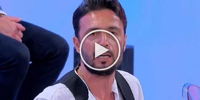 Uomini e Donne, Armando sbugiarda le dame: “Con me la prima sera fanno tutto”