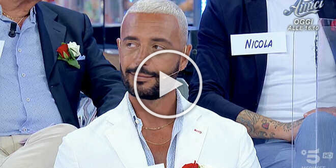Uomini e Donne, Armando Incarnato non sta bene: “Sto passando un brutto periodo”