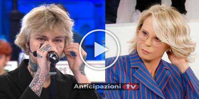 Amici 23, Ayle squalificato a causa dello scontro con Maria De Filippi? Un dettaglio social scatena il gossip