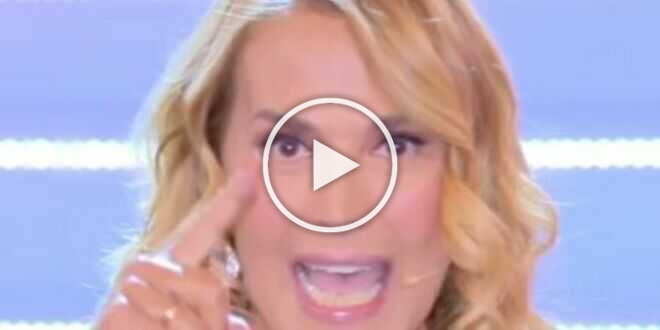 Barbara D’Urso si rifiuta di proseguire la conduzione di Pomeriggio 5