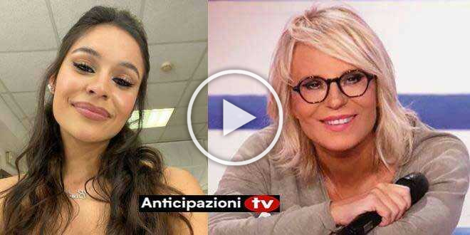 Uomini e Donne, Beatriz D’Orsi sul trono dopo la non scelta? Ecco cosa vorrebbe fare Maria De Filippi