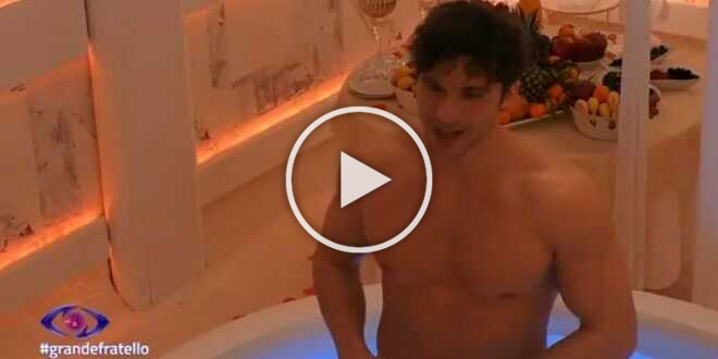 Grande Fratello 2023, chi è il concorrente Federico Massaro: età, professione e vita privata
