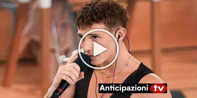 Amici 22, anche il cantante Wax è un figlio d’arte? Ecco qual è il suo vero nome