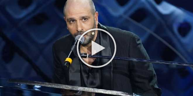 Checco Zalone, arriva un documentario sulla sua vita? Svelato il progetto di Amazon