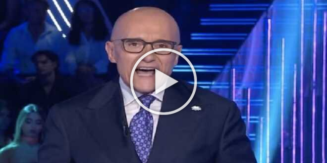 Grande Fratello, molti contratti sono in scadenza: ecco quali e cosa farà Signorini