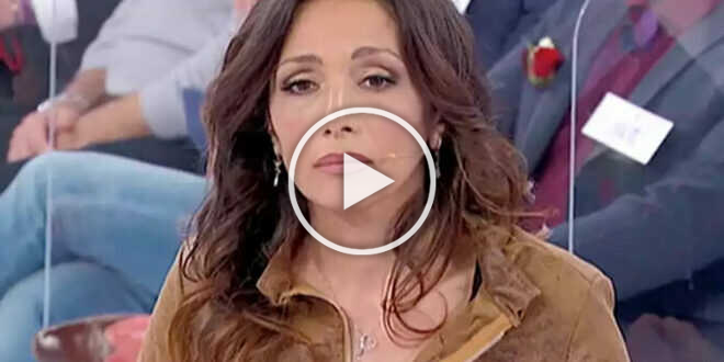 Uomini e Donne, da Desdemona accuse pesantissime al programma: denunciati Gianni e Armando