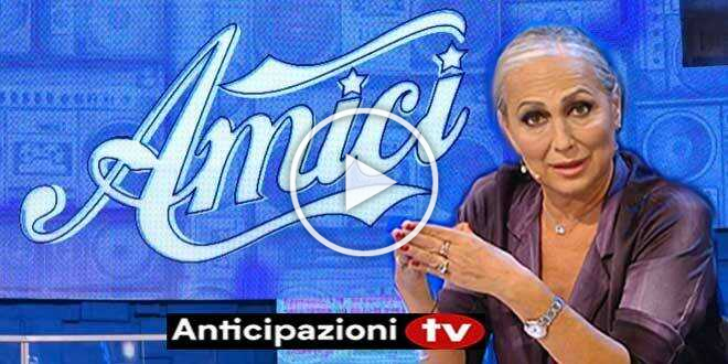 Amici, notizia shock: due ex allievi della Celentano hanno aperto un profilo OnlyFans
