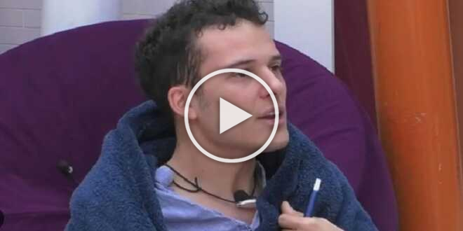 GF Vip 7, panico in casa: Edoardo Donnamaria chiuso in bagno per ore