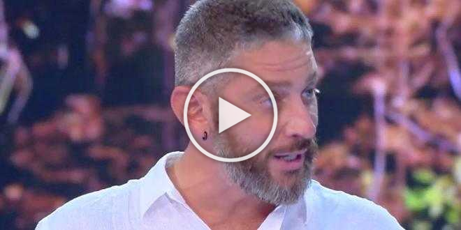 Isola dei Famosi, Edoardo Tavassi torna al suo particolare lavoro: ecco cosa si occusa