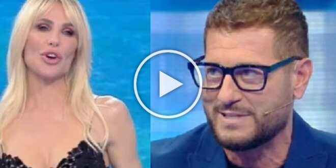 Isola dei Famosi 2023, Enrico Papi farà una sorpresa a Ilary Blasi: la voce dai corridoi