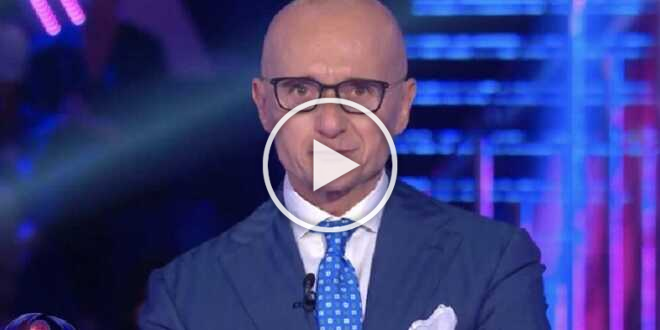 Grande Fratello Vip 7, ex gieffina contro il reality: “È tutto pagato, anche le umiliazioni”