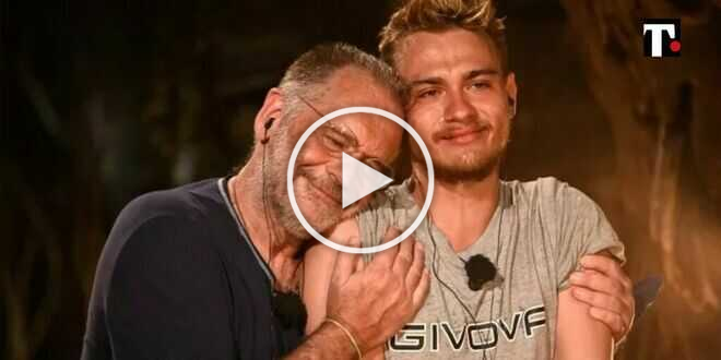 Isola dei Famosi, ex naufraga senza freni: “Cecchi Paone? Una persona orrenda”