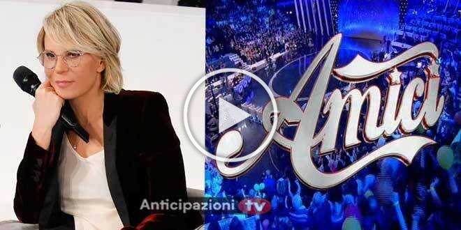 Amici News, un ex professore rivela il vero motivo del suo addio: ecco cosa è successo