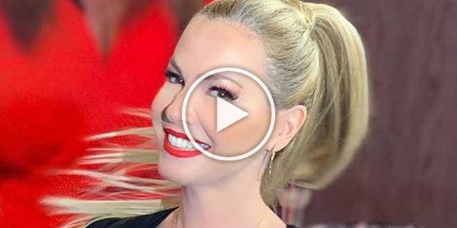 Federica Panicucci ritoccata? L’indizio dal passato