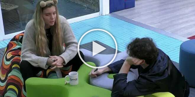 GF 2023, Federico Massaro si dichiara ad Anita Olivieri: lei gli dà il due di picche
