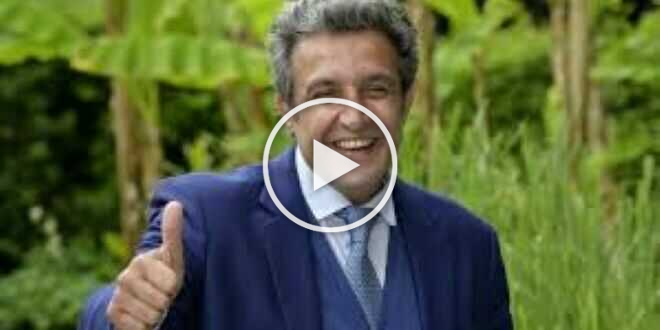 Flavio Insinna fuori dalla Rai! Il suo sostituto e dove andrà il conduttore