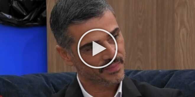 GF 2023, aereo di supporto delle donne per Massimiliano Varrese: il messaggio fa scoppiare la polemica