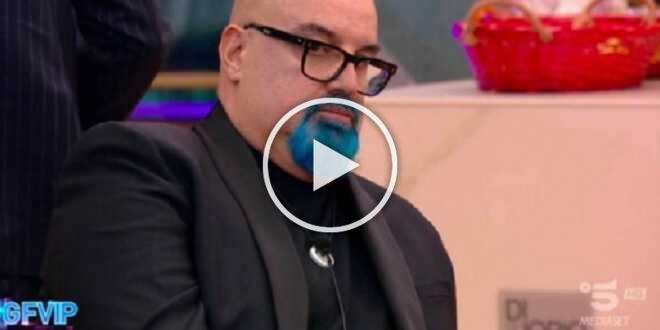 GF Vip 7, Giovanni Ciacci sputato in faccia? Il web dubita: “Pinocchio è più credibile”