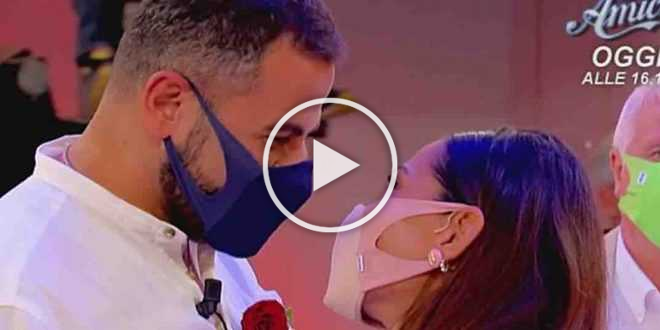 Uomini e Donne anticipazioni, è già finita tra Ida Platano e il corteggiatore Marcello?