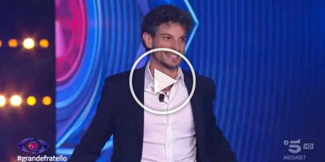 Grande Fratello 2023, Giuseppe Garibaldi rientra in gioco ma gli autori non erano d’accordo: cosa è successo fuori dalla casa