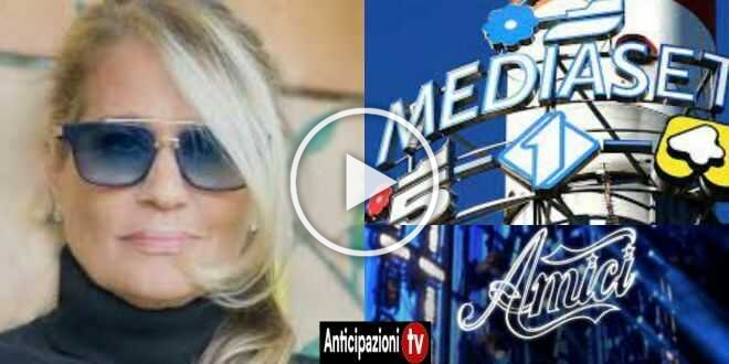 Amici, Heather Parisi lancia pesanti accuse contro il talent di Maria De Filippi