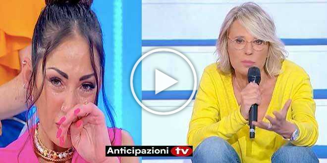 News Uomini e Donne, Ida Platano viene derubata e denuncia tutto: il suo sfogo